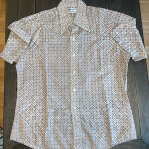 Vintage Short sleeve Button Up Shirt pointed collar No size tag fits XL